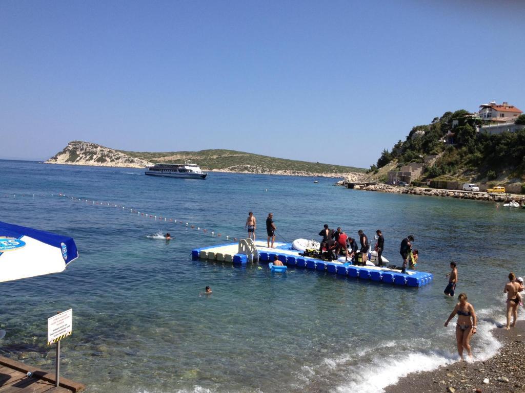 Number One Apart Hotel Karaburun  Exterior foto